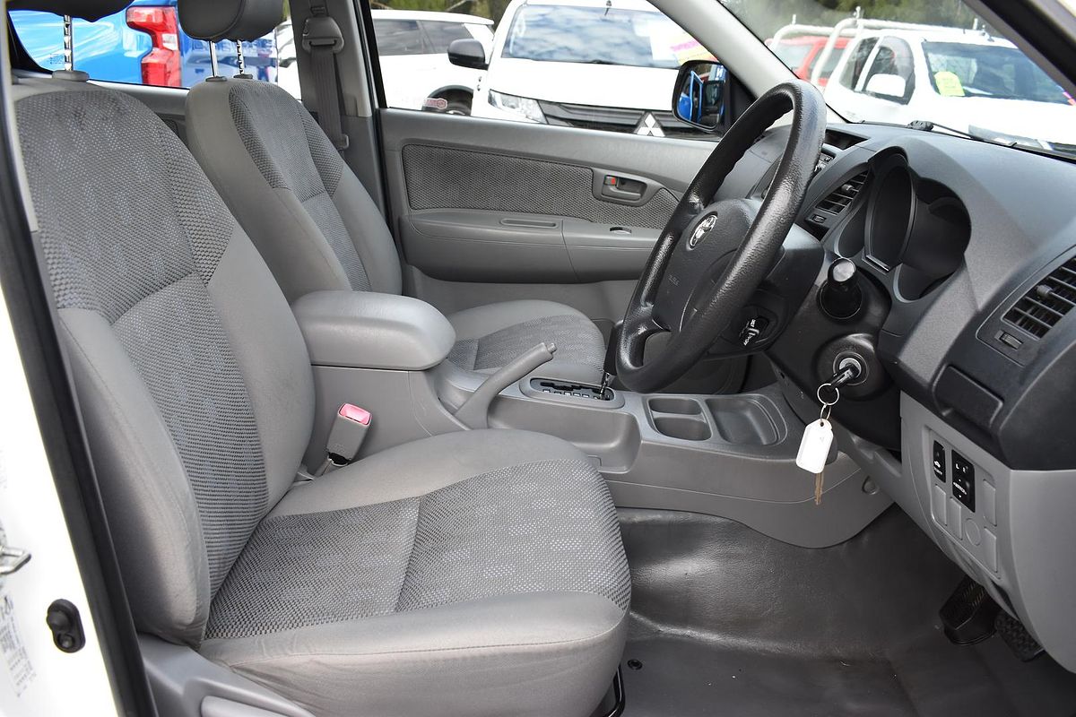 2010 Toyota Hilux SR GGN15R Rear Wheel Drive