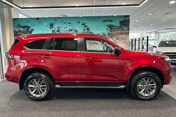 2025 Isuzu MU-X LS-U