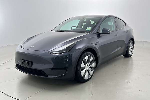 2023 Tesla Model Y Rear-Wheel Drive