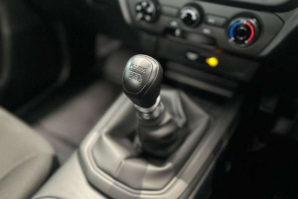2025 Isuzu D-MAX SX High Ride Rear Wheel Drive