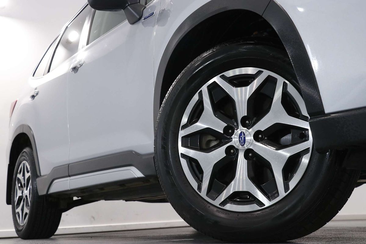 2021 Subaru Forester Hybrid L S5