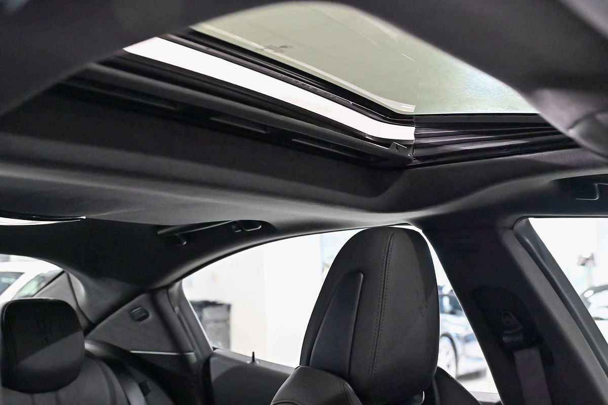 2020 Maserati Ghibli GranSport M157