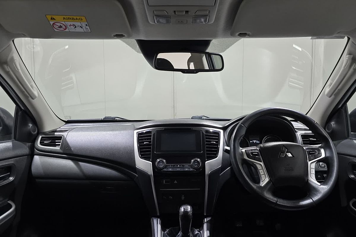 2021 Mitsubishi Triton GLS MR 4X4