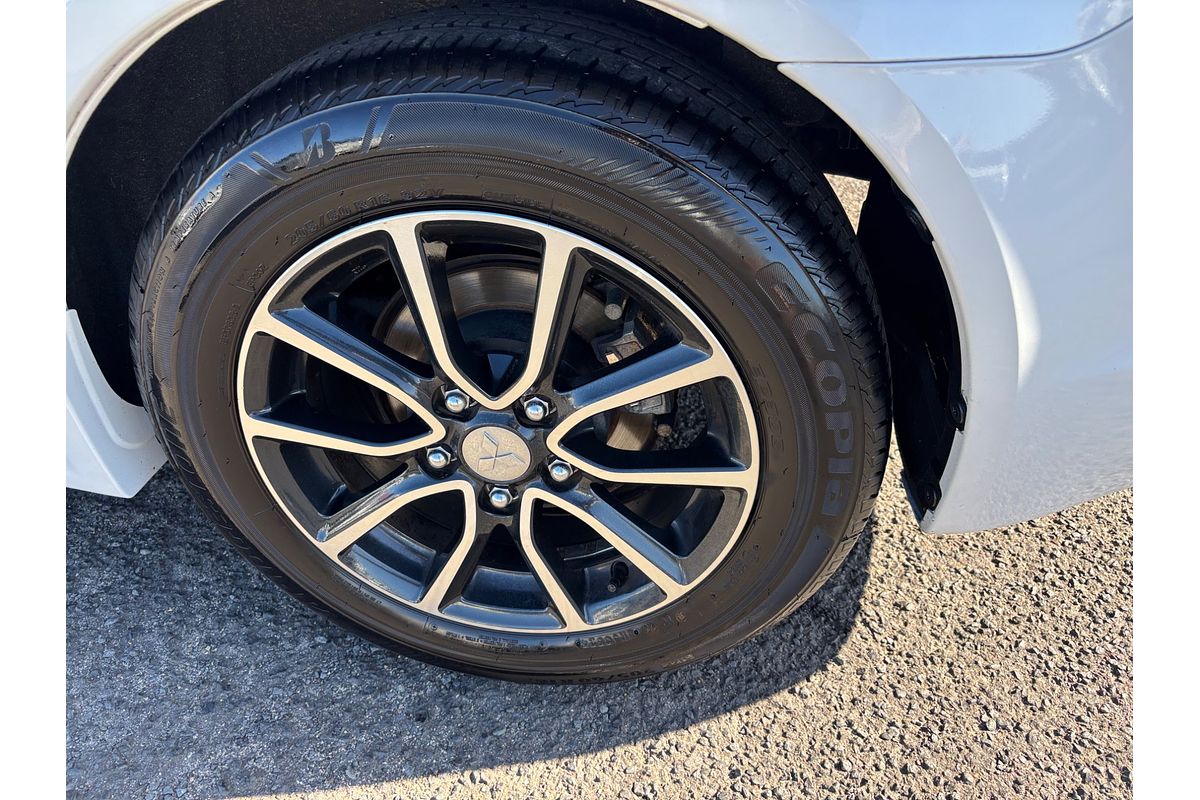 2017 Mitsubishi Lancer ES Sport CF