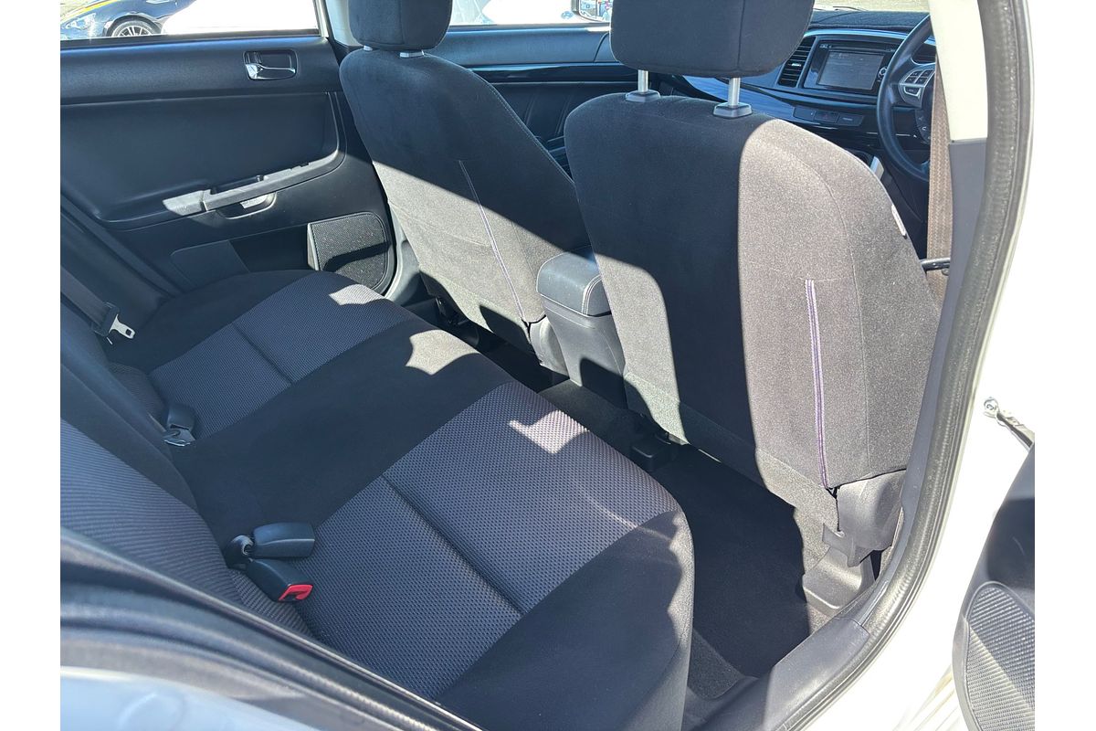 2017 Mitsubishi Lancer ES Sport CF