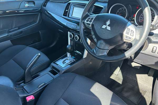 2017 Mitsubishi Lancer ES Sport CF