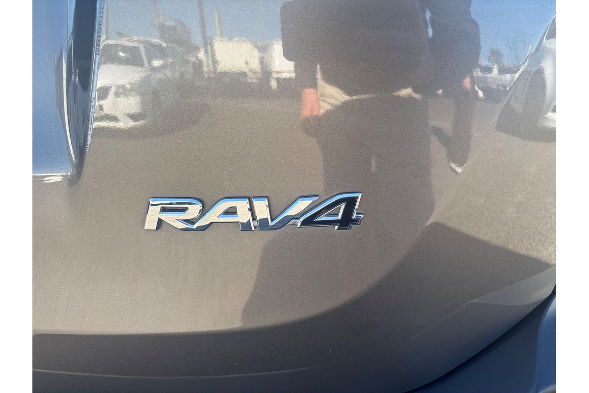 2013 Toyota RAV4 GX ZSA42R
