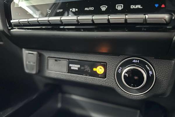 2025 Isuzu D-MAX X-TERRAIN 4X4