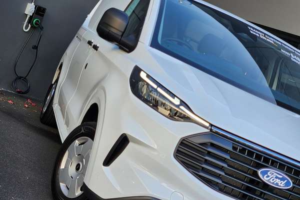 2023 Ford Transit Custom Trend 320L AV LWB
