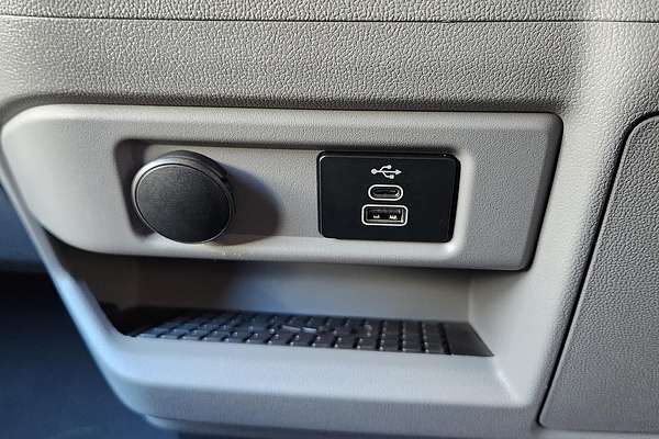 2023 Ford Transit Custom Trend 320L AV LWB