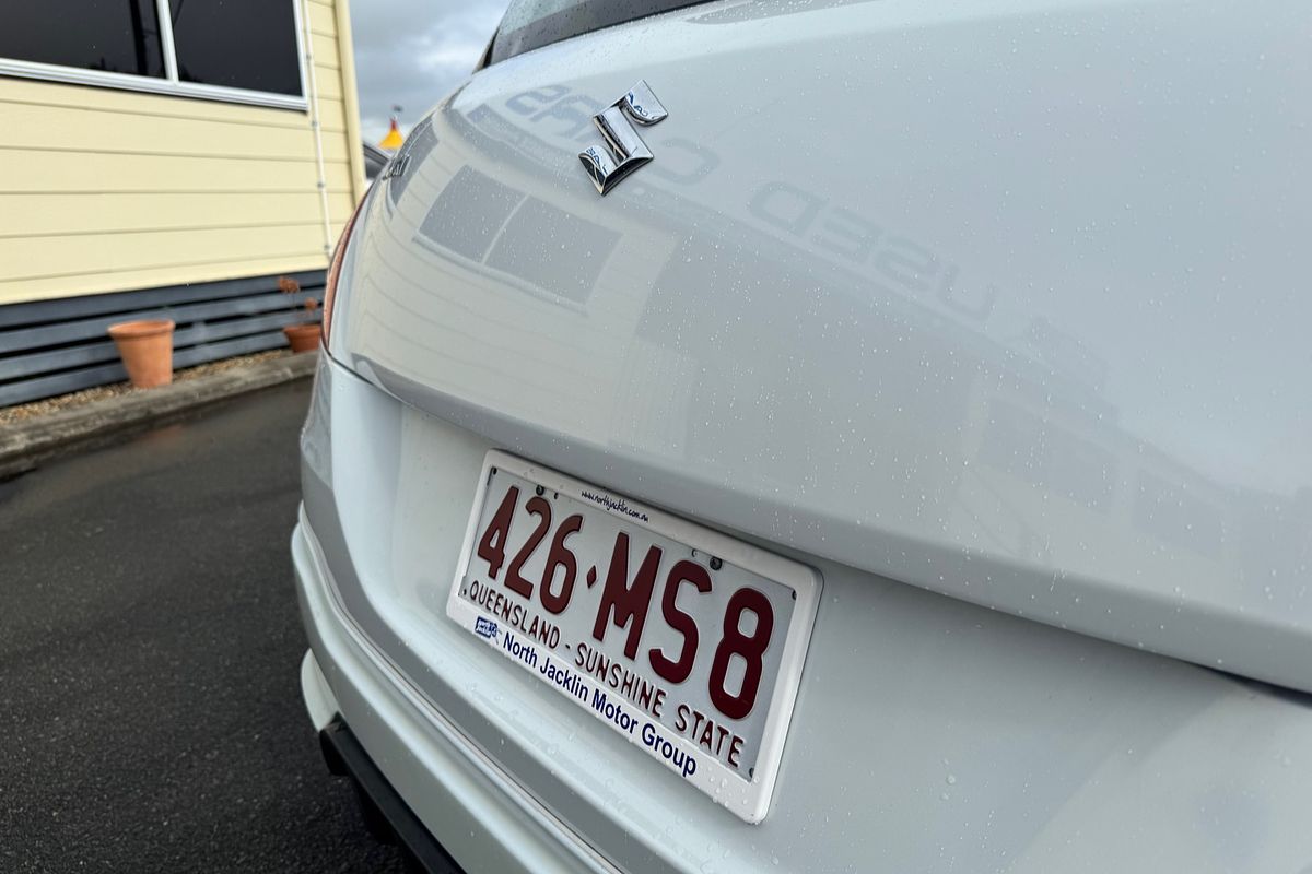2012 Suzuki Swift GL FZ