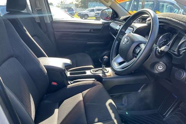 2022 Toyota Hilux SR GUN126R 4X4