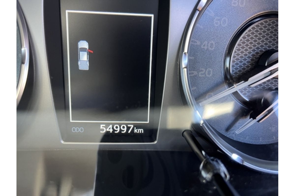 2022 Toyota Hilux SR GUN126R 4X4