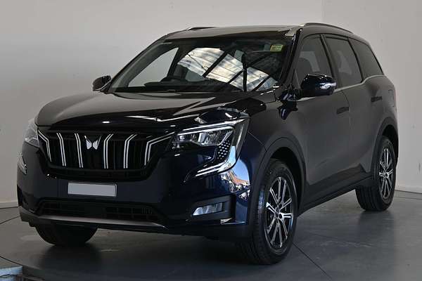 2025 Mahindra XUV700 AX7L