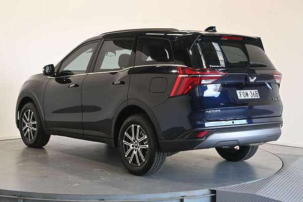 2025 Mahindra XUV700 AX7L