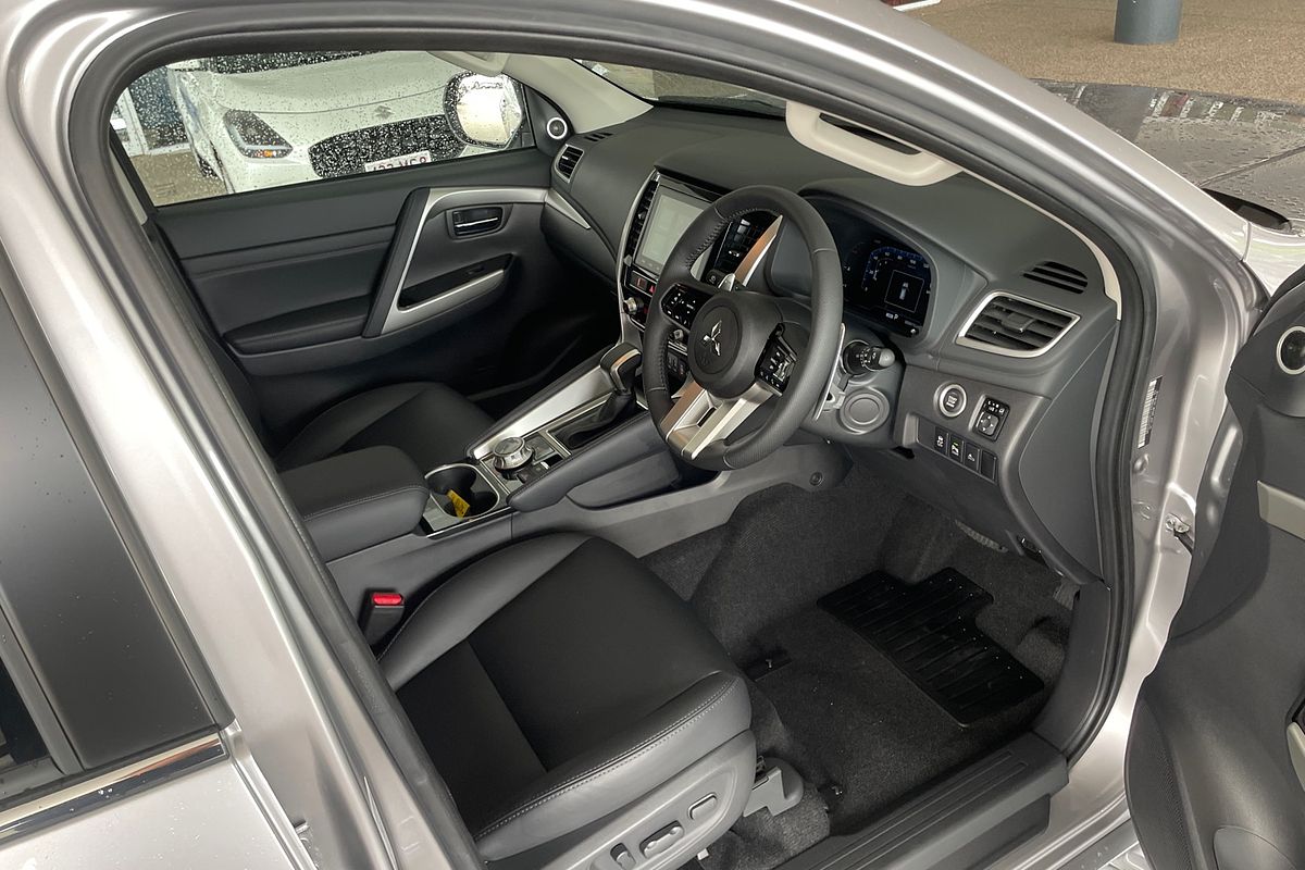 2024 Mitsubishi Pajero Sport Exceed QG