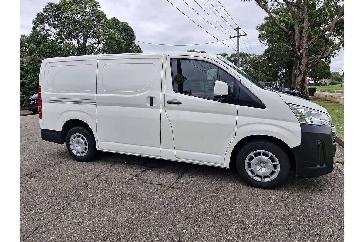 2021 Toyota Hiace GDH300R LWB