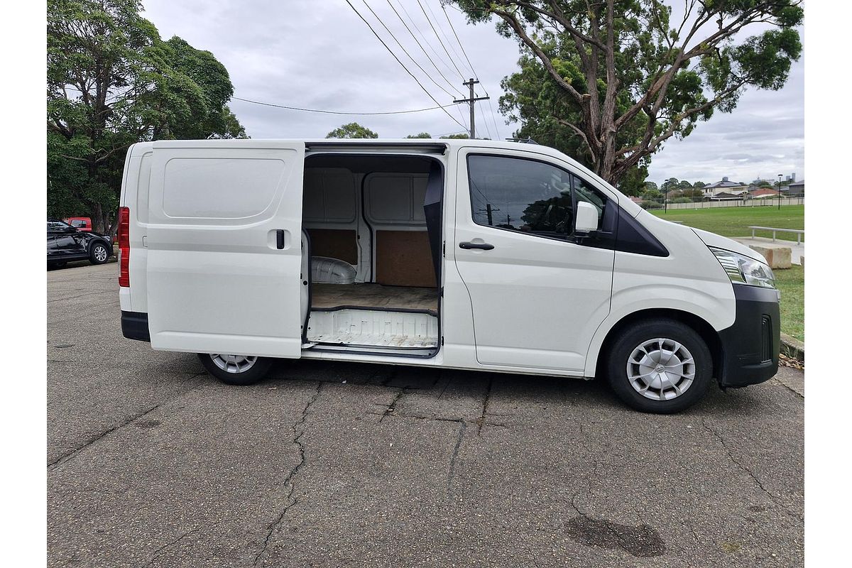 2021 Toyota Hiace GDH300R LWB