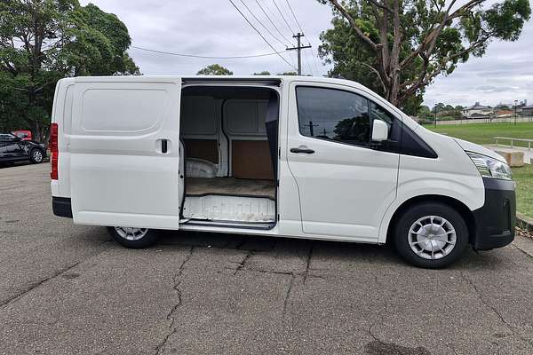 2021 Toyota Hiace GDH300R LWB