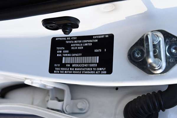 2015 Toyota Hilux SR GUN126R 4X4