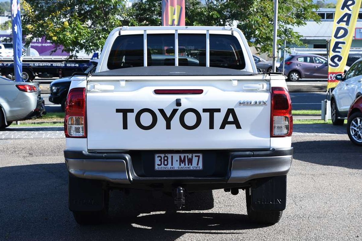 2015 Toyota Hilux SR GUN126R 4X4