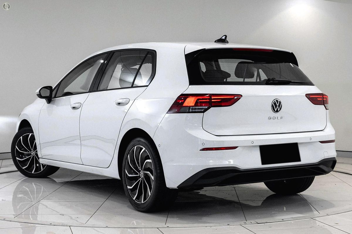 2025 Volkswagen Golf 110TSI Life 8.5