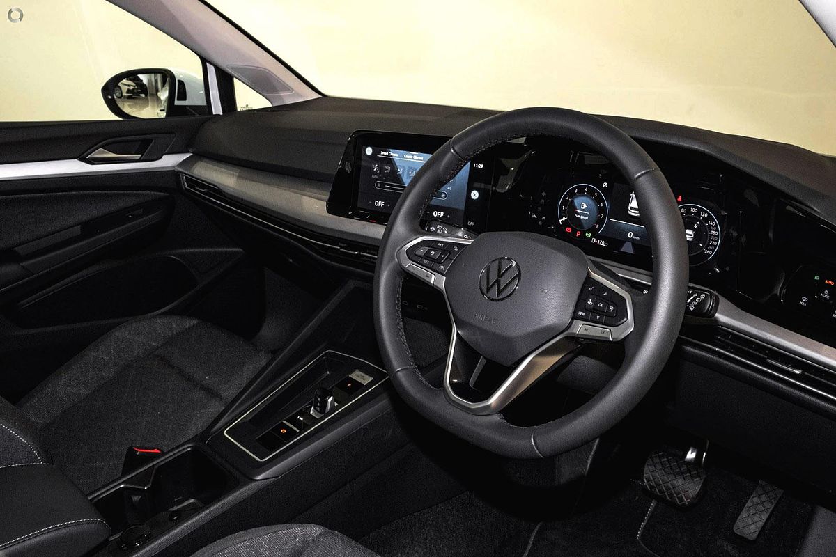 2025 Volkswagen Golf 110TSI Life 8.5