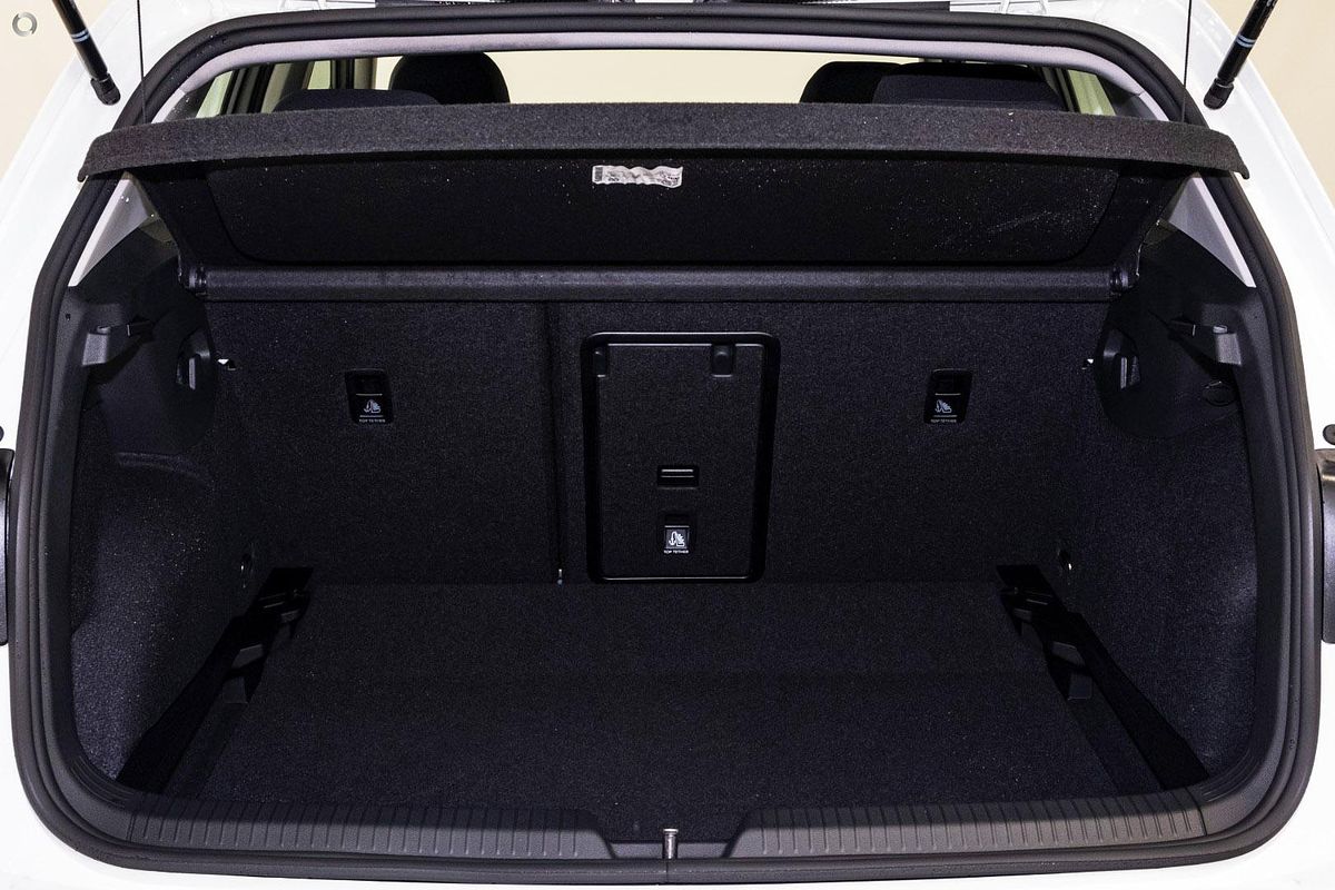 2025 Volkswagen Golf 110TSI Life 8.5