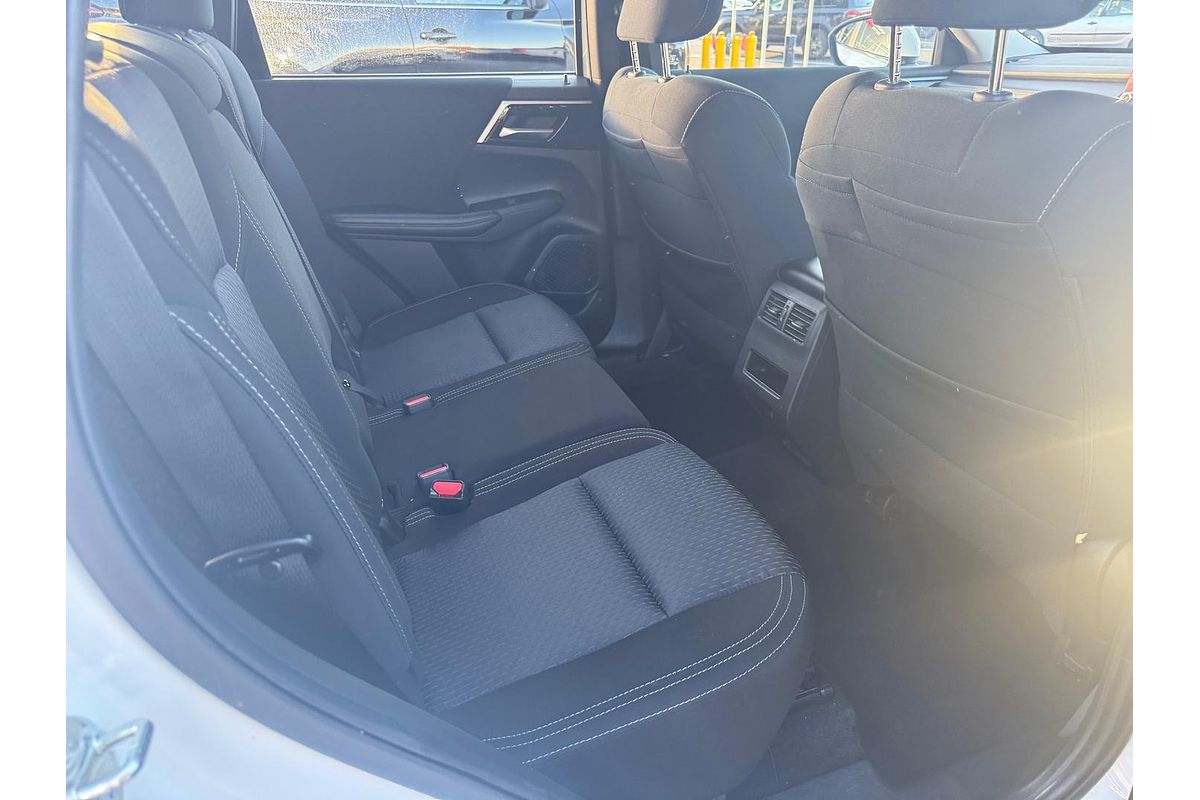 2023 Mitsubishi Outlander ES ZM