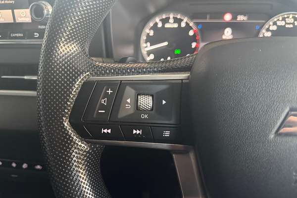 2023 Mitsubishi Outlander ES ZM