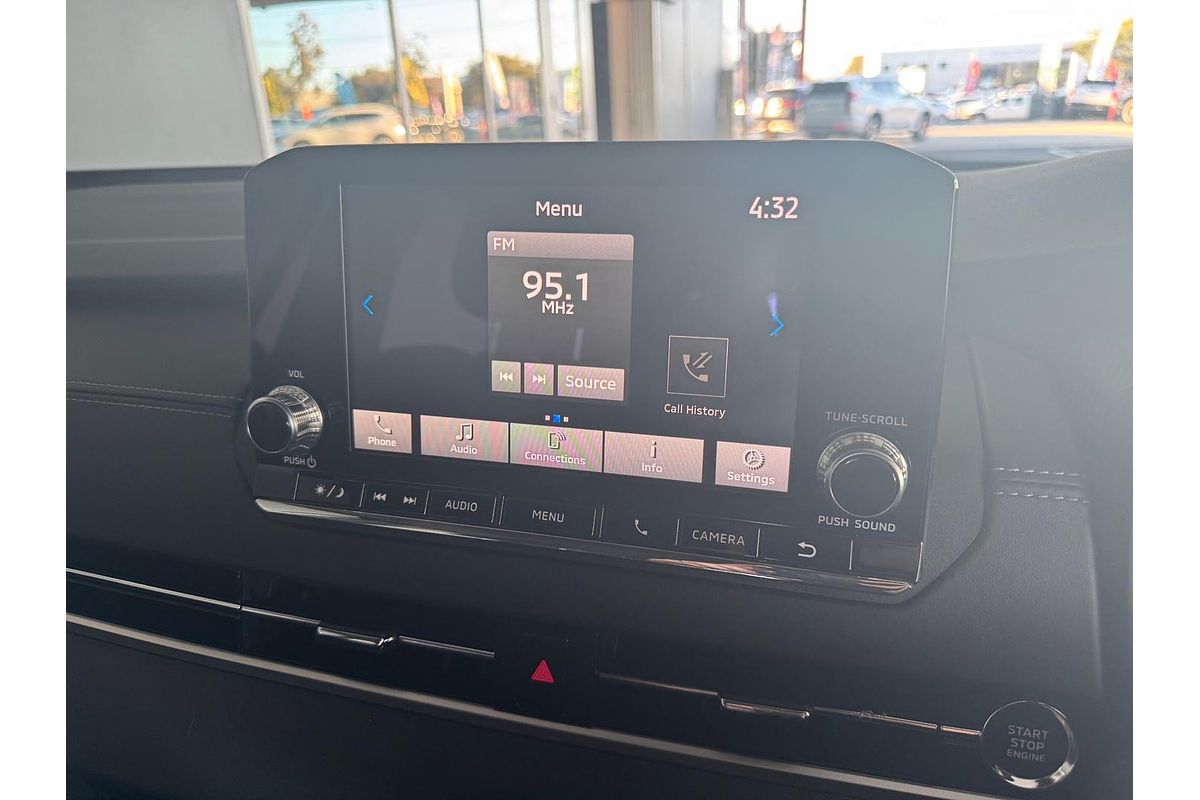 2023 Mitsubishi Outlander ES ZM