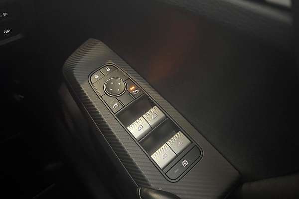 2023 Mitsubishi Outlander ES ZM