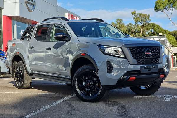2025 Nissan Navara PRO-4X D23 4X4