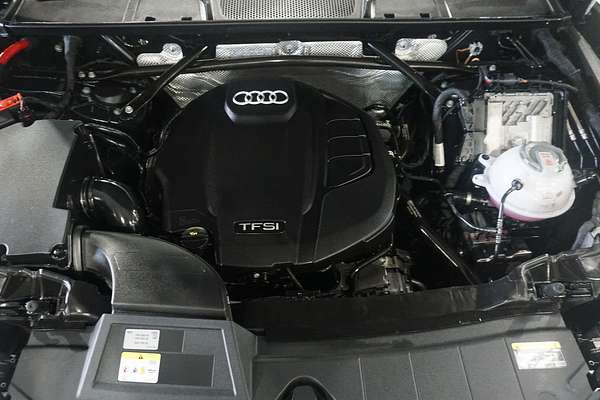 2022 Audi Q5 45 TFSI S line FY