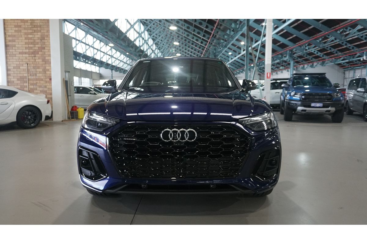 2022 Audi Q5 45 TFSI S line FY