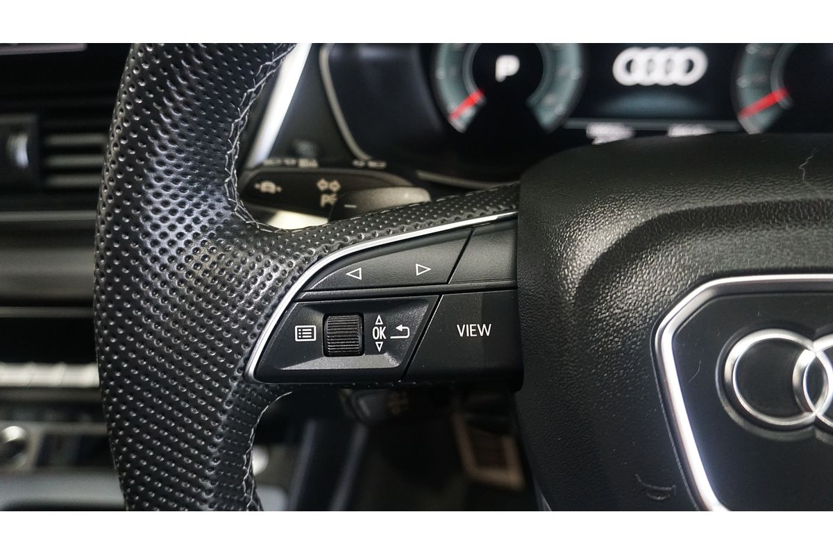 2022 Audi Q5 45 TFSI S line FY