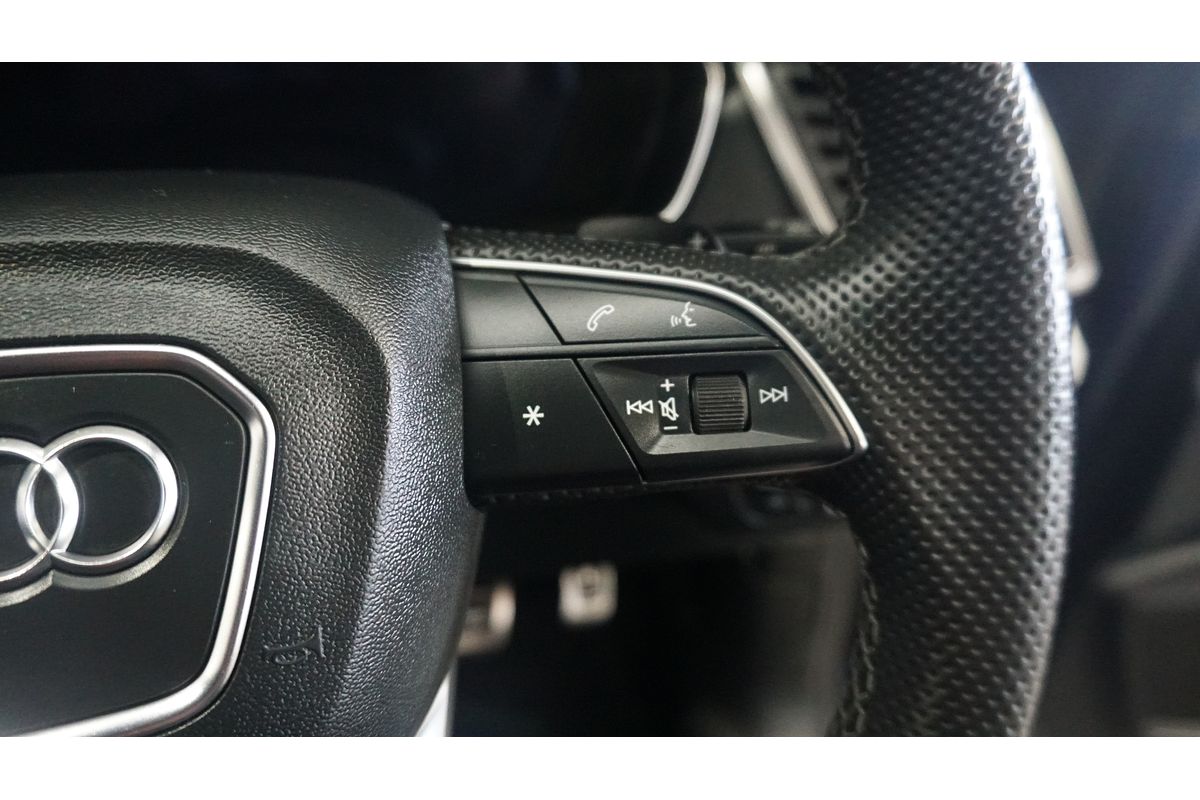 2022 Audi Q5 45 TFSI S line FY