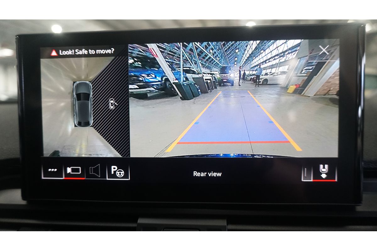 2022 Audi Q5 45 TFSI S line FY