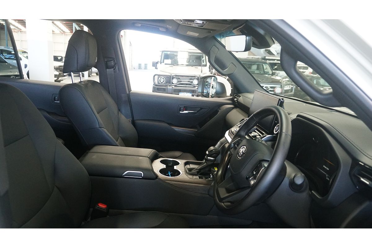 2024 Toyota Landcruiser VX FJA300R