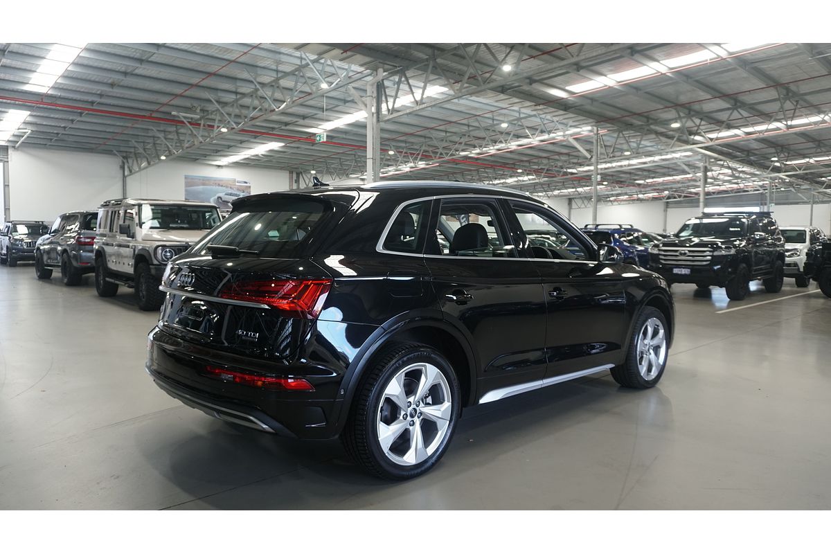 2022 Audi Q5 40 TDI FY