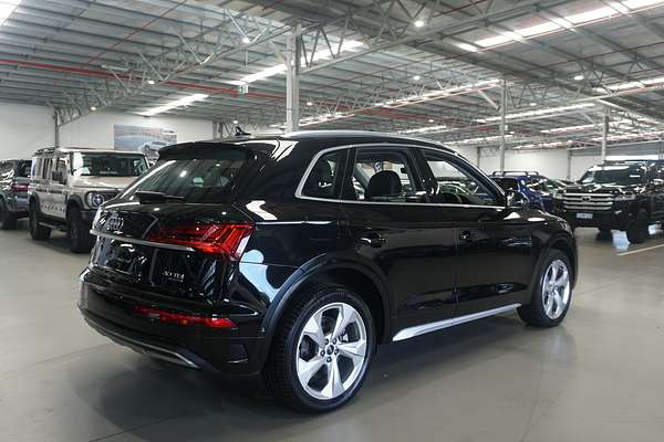 2022 Audi Q5 40 TDI FY