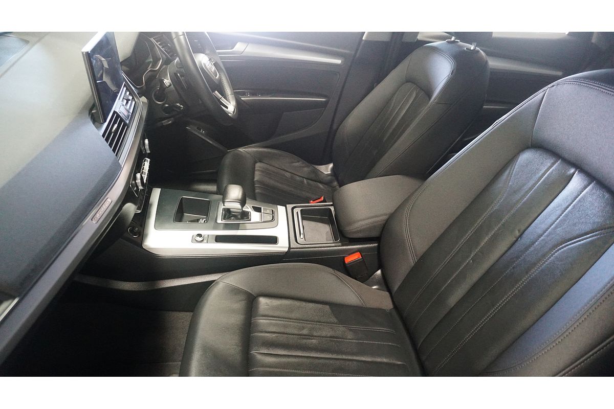 2022 Audi Q5 40 TDI FY