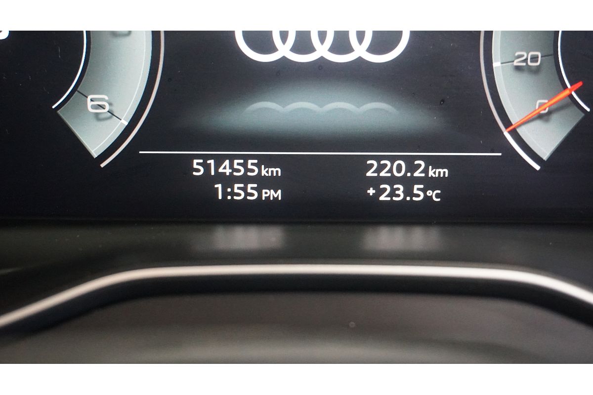 2022 Audi Q5 40 TDI FY