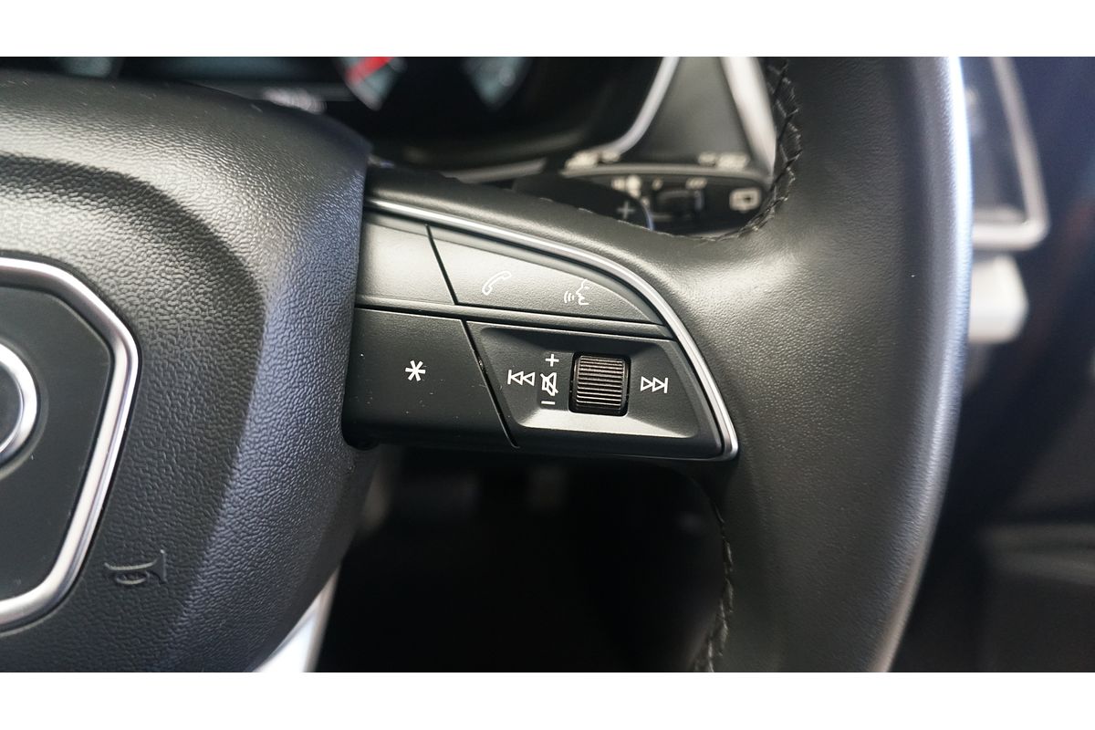 2022 Audi Q5 40 TDI FY