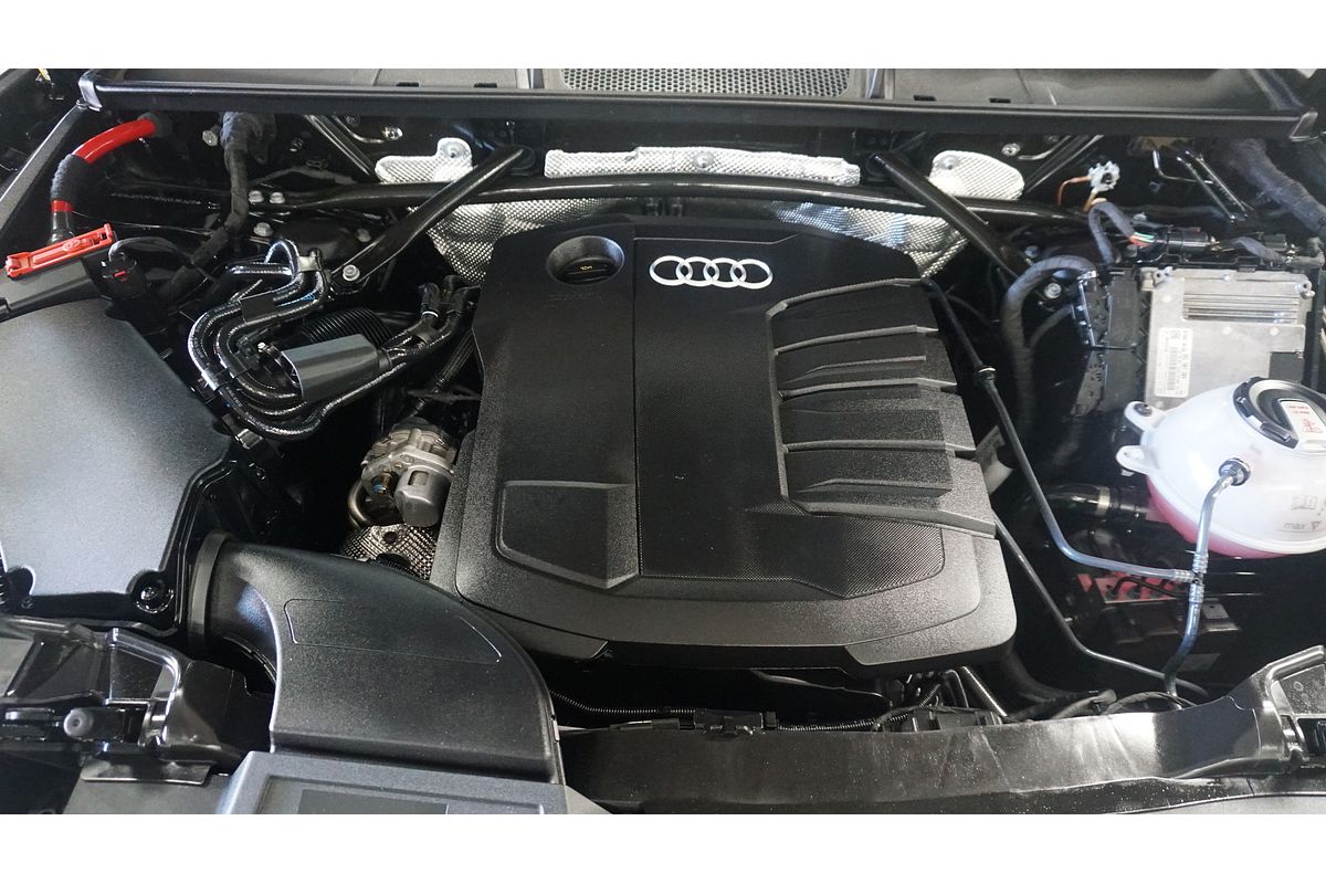 2022 Audi Q5 40 TDI FY