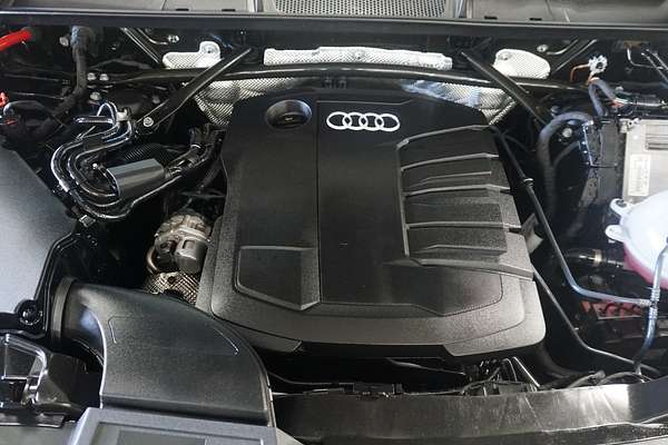 2022 Audi Q5 40 TDI FY
