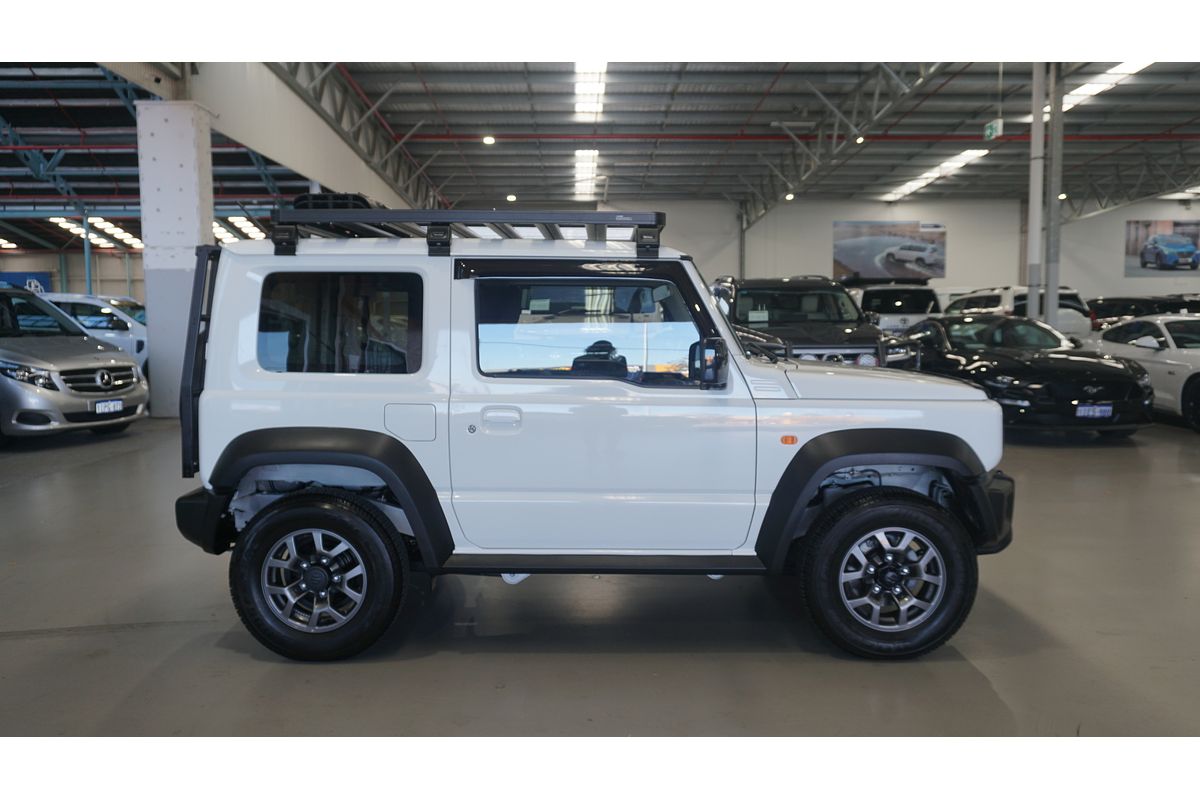 2022 Suzuki Jimny GLX GJ