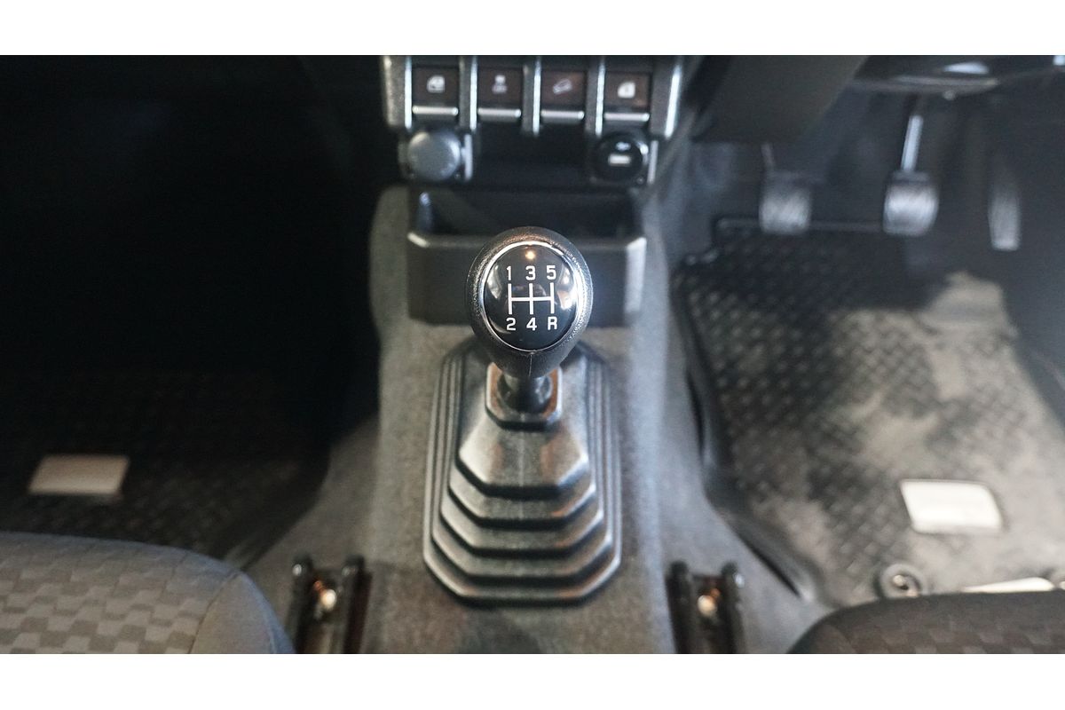 2022 Suzuki Jimny GLX GJ