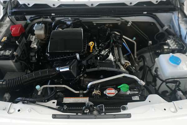 2022 Suzuki Jimny GLX GJ