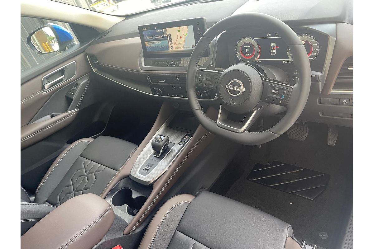 2025 Nissan QASHQAI Ti J12